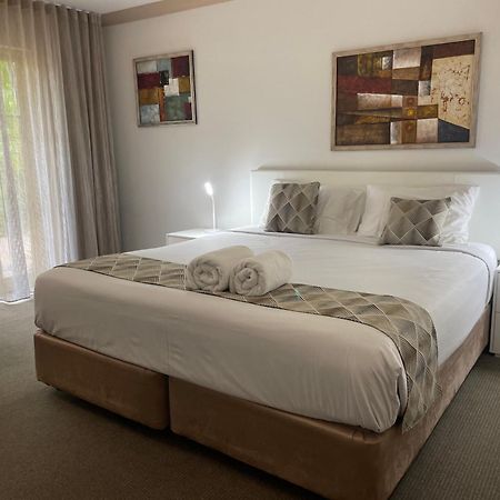 Oasis Inn Ulladulla - Welcoming Guests 18 Years And Older מראה חיצוני תמונה