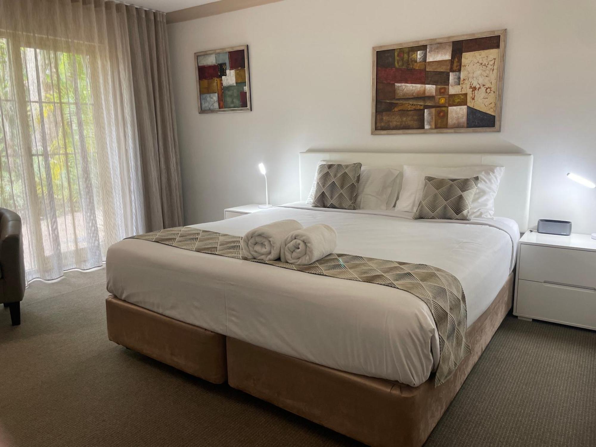 Oasis Inn Ulladulla - Welcoming Guests 18 Years And Older מראה חיצוני תמונה