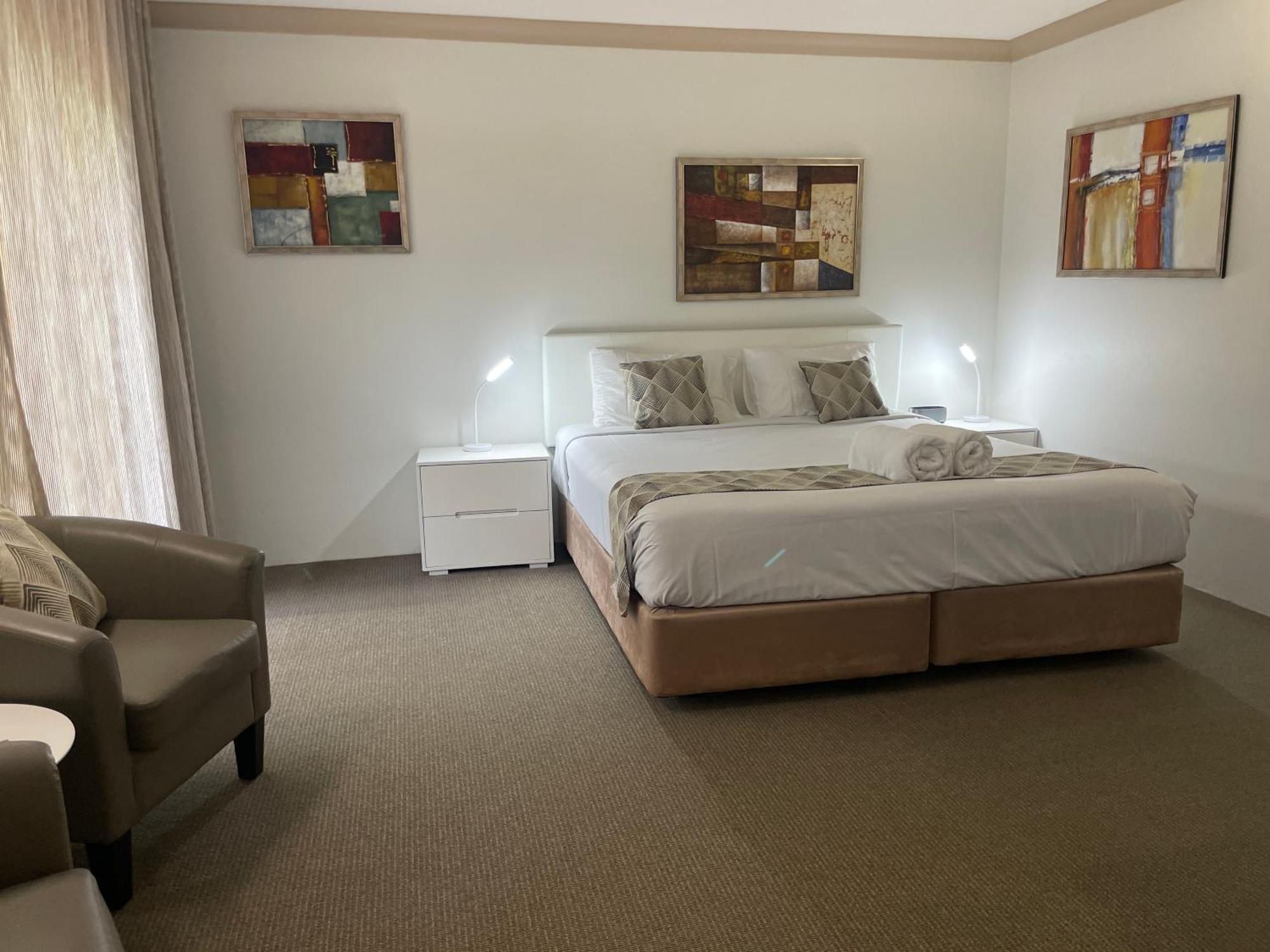 Oasis Inn Ulladulla - Welcoming Guests 18 Years And Older מראה חיצוני תמונה